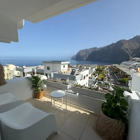 Flor De Pascua Gigantes * Acantilado de los Gigantes